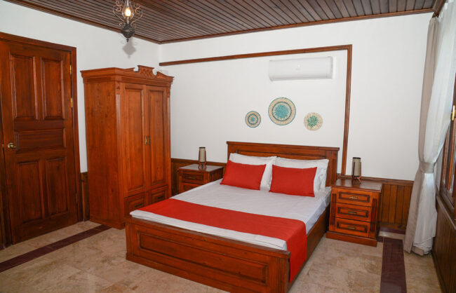 Fethiye Ölüdeniz Kayaköy Otel Havuz Manzaralı Junior Suite